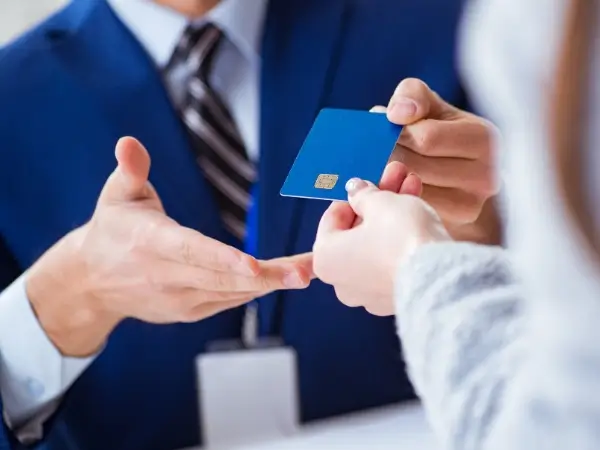 Credite doar cu Buletinul: Mituri vs Realitate